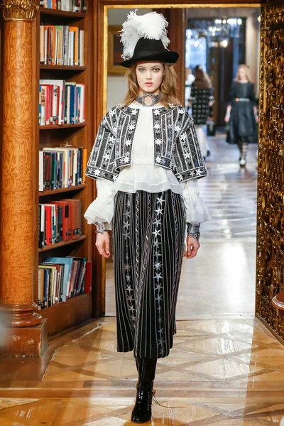 Look 81